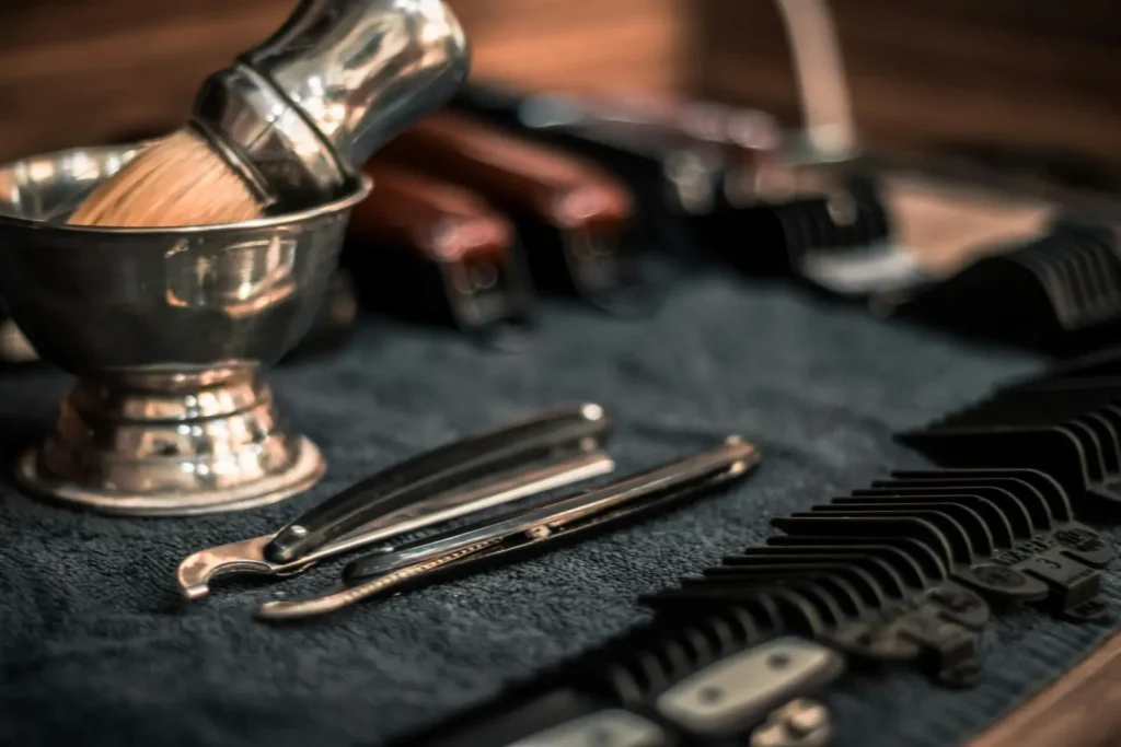 Ακολουθήστε το Ritual Barbershop στα social media για προσφορές και στιγμές από τον χώρο