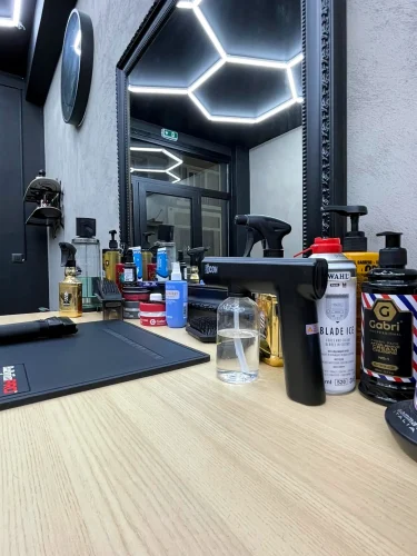 barber-workplace-ritual-barbershop-kefalonia (1)